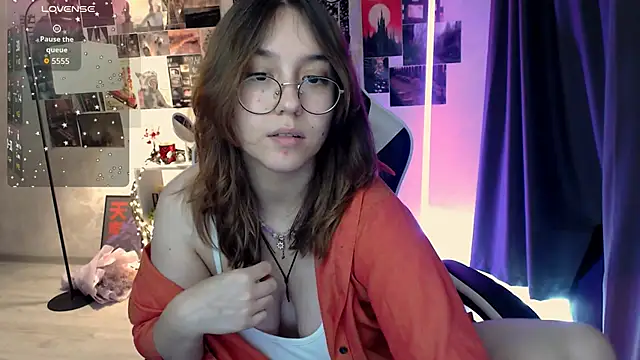 Snapshot of ameliameadd chatting on September 22, 2025, 7:43 am ameliameadd online show from September 22, 2025, 7:43 am