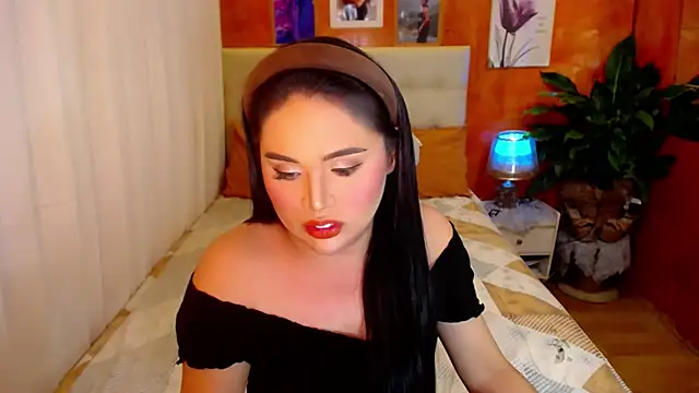 Snapshot of urmidnightcravingsxx chatting on November 29, 2025, 3:59 pm urmidnightcravingsxx online show from November 29, 2025, 3:59 pm