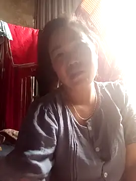 Snapshot of jienrrr chatting on September 10, 2025, 10:37 am jienrrr online show from September 10, 2025, 10:37 am