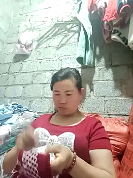 Snapshot of jienrrr chatting on September 14, 2025, 12:21 am jienrrr online show from September 14, 2025, 12:21 am