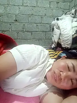 Snapshot of jienrrr chatting on September 19, 2025, 11:38 pm jienrrr online show from September 19, 2025, 11:38 pm