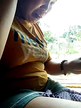 Snapshot of jienrrr chatting on October 5, 2025, 2:10 am jienrrr online show from October 5, 2025, 2:10 am