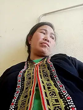 Snapshot of jienrrr chatting on November 7, 2025, 6:24 am jienrrr online show from November 7, 2025, 6:24 am