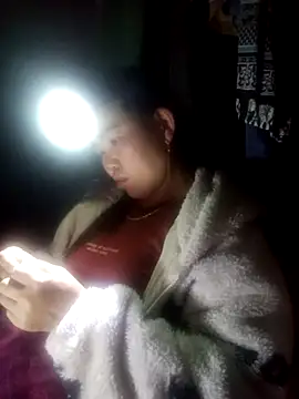 Snapshot of jienrrr chatting on November 15, 2025, 12:30 am jienrrr online show from November 15, 2025, 12:30 am