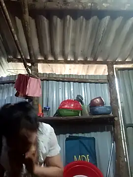 Snapshot of jienrrr chatting on February 16, 2026, 11:56 pm jienrrr online show from February 16, 2026, 11:56 pm