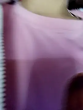 Snapshot of jienrrr chatting on March 1, 2026, 12:12 am jienrrr online show from March 1, 2026, 12:12 am