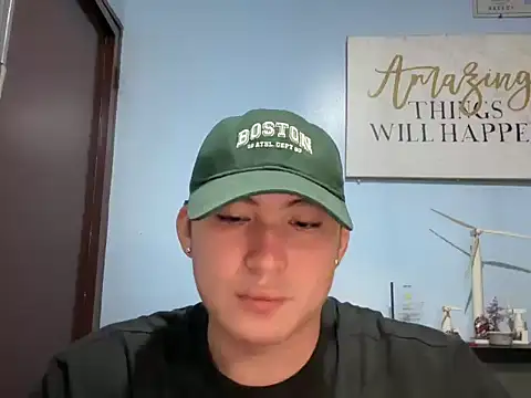 lovely jay online show from March 25, 2026, 4:13 pm