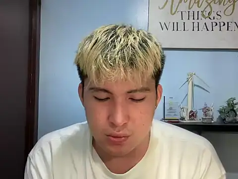 lovely jay online show from May 20, 2026, 6:03 pm