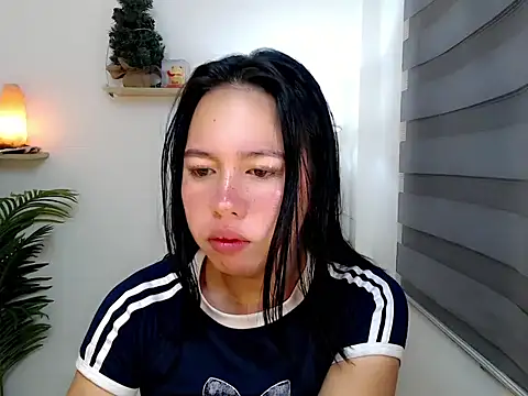 kimbratx online show from October 26, 2025, 10:36 pm