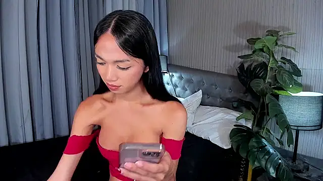 HugeCocoCock online show from July 2, 2026, 3:23 am