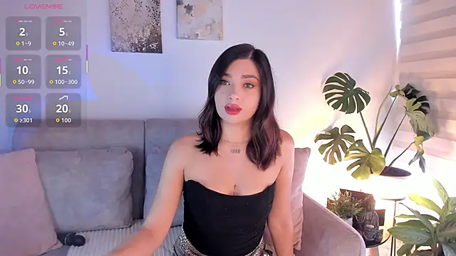 Estrer collins online show from March 11, 2026, 8:37 pm