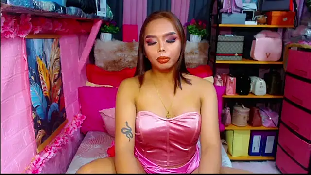 MoniqueCeleste online show from October 12, 2025, 5:56 pm