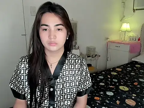 Snapshot of Alovelydoll_nica chatting on May 13, 2026, 3:26 am Alovelydoll nica online show from May 13, 2026, 3:26 am