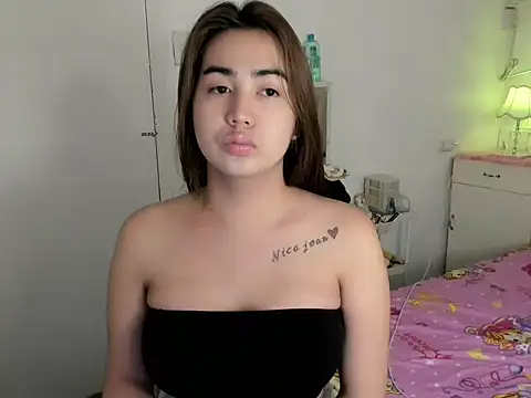Snapshot of Alovelydoll_nica chatting on July 17, 2026, 1:23 am Alovelydoll nica online show from July 17, 2026, 1:23 am