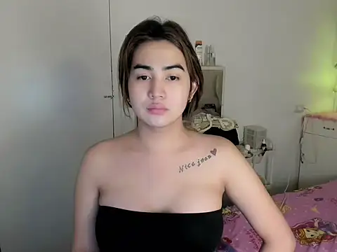 Snapshot of Alovelydoll_nica chatting on July 24, 2026, 11:58 pm Alovelydoll nica online show from July 24, 2026, 11:58 pm