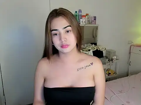 Snapshot of Alovelydoll_nica chatting on July 30, 2026, 12:37 pm Alovelydoll nica online show from July 30, 2026, 12:37 pm