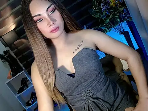 Bella subhunterx online show from November 17, 2025, 3:12 am