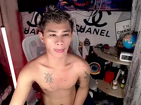 Snapshot of asianhardcock25 chatting on April 26, 2026, 6:38 pm asianhardcock25 online show from April 26, 2026, 6:38 pm