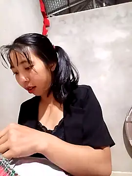 emaame68 online show from September 25, 2025, 3:05 pm