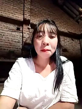 emaame68 online show from December 16, 2025, 1:27 pm