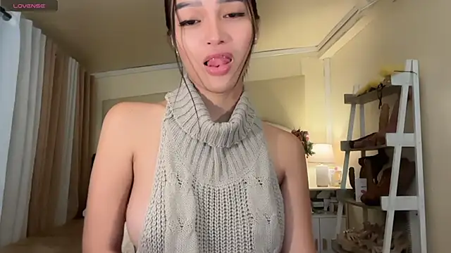 Snapshot of _agatha143_ chatting on May 19, 2026, 3:02 am agatha143 online show from May 19, 2026, 3:02 am