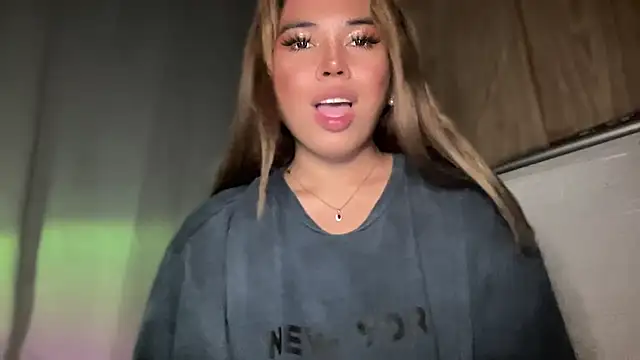 goddessofalltime online show from November 23, 2025, 5:13 pm