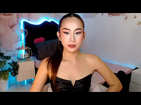 Snapshot of Sluttyvana chatting on March 10, 2026, 8:14 pm Sluttyvana online show from March 10, 2026, 8:14 pm