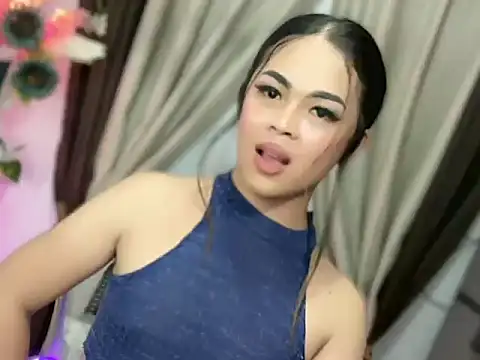 LucySmith23 online show from February 10, 2026, 8:35 pm