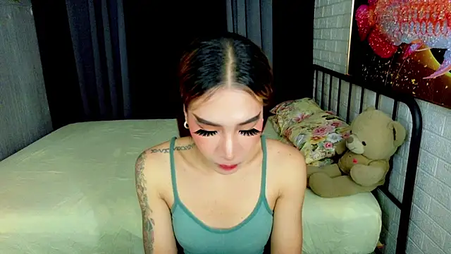 Snapshot of TRANSGODDESSA chatting on October 2, 2025, 8:05 pm TRANSGODDESSA online show from October 2, 2025, 8:05 pm