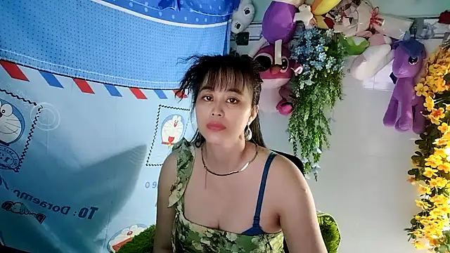 emgaixinhngoan online show from November 20, 2025, 3:12 pm