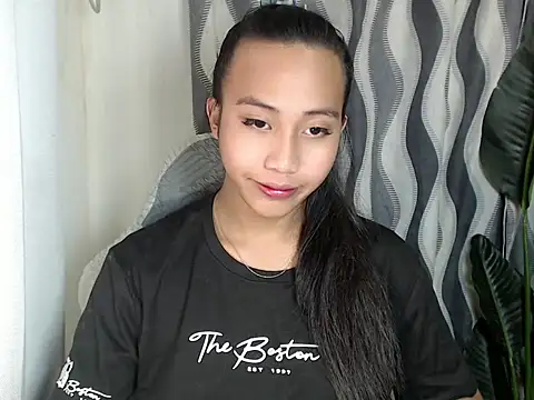 Snapshot of sweetiie_caren chatting on June 25, 2026, 6:07 am sweetiie caren online show from June 25, 2026, 6:07 am