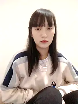 Kembong01 online show from December 19, 2025, 7:43 pm