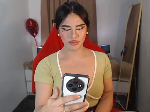 Snapshot of RebeccaTs chatting on March 12, 2026, 12:22 pm RebeccaTs online show from March 12, 2026, 12:22 pm