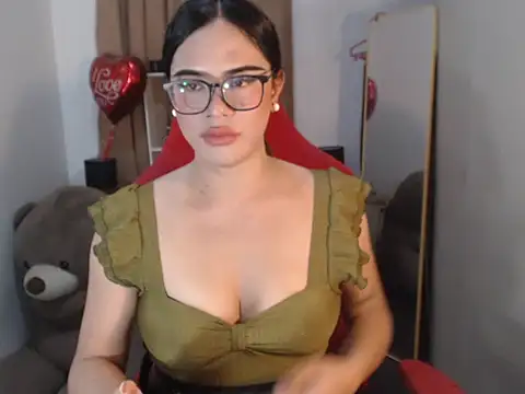 Snapshot of RebeccaTs chatting on April 12, 2026, 11:59 am RebeccaTs online show from April 12, 2026, 11:59 am