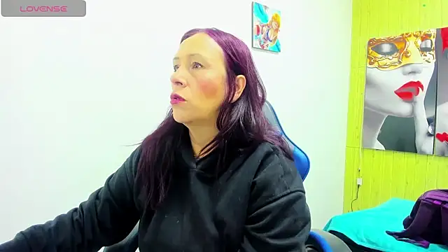 Snapshot of Chantalvedette chatting on February 23, 2026, 12:02 pm Chantalvedette online show from February 23, 2026, 12:02 pm