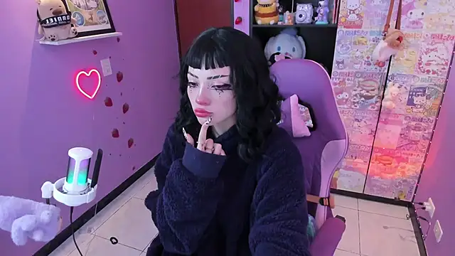 Vero Osb  online show from October 26, 2025, 11:53 pm