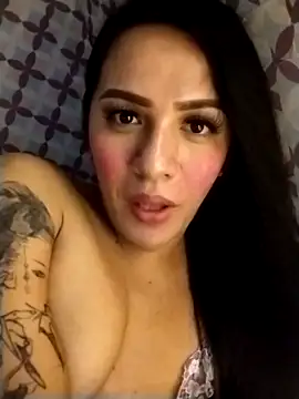 enoria1992 online show from March 2, 2026, 5:19 am