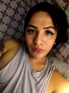 Snapshot of enoria1992 chatting on April 30, 2026, 9:19 pm enoria1992 online show from April 30, 2026, 9:19 pm