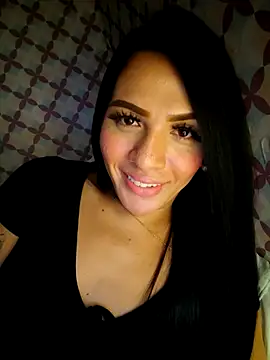 Snapshot of enoria1992 chatting on July 11, 2026, 3:48 pm enoria1992 online show from July 11, 2026, 3:48 pm
