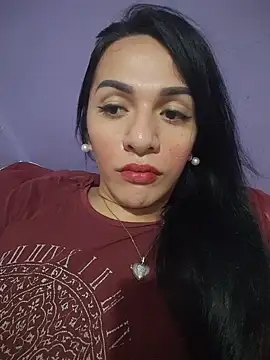 Snapshot of enoria1992 chatting on July 13, 2026, 2:47 am enoria1992 online show from July 13, 2026, 2:47 am