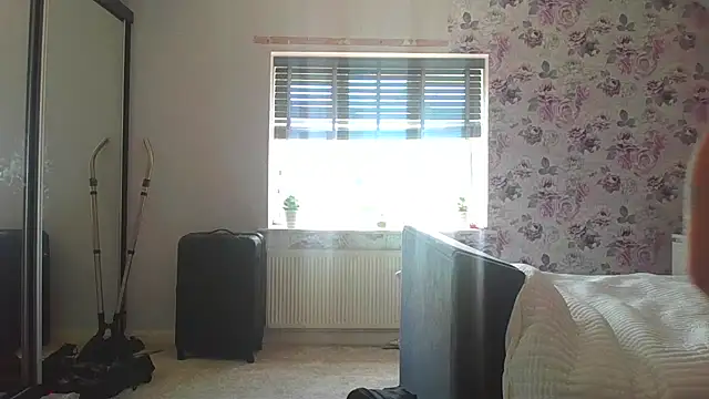 Snapshot of LucyRoseMae chatting on June 23, 2026, 12:58 pm LucyRoseMae online show from June 23, 2026, 12:58 pm
