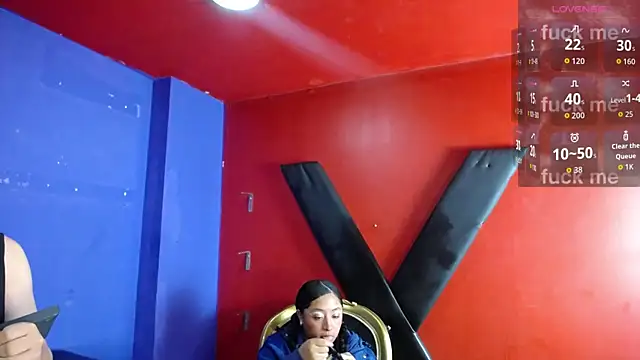 Snapshot of Jackson_n_Scarlett chatting on January 12, 2026, 2:00 pm Jackson n Scarlett online show from January 12, 2026, 2:00 pm