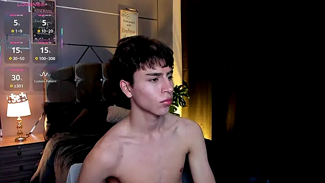 Christopher 77 online show from October 3, 2025, 12:46 pm