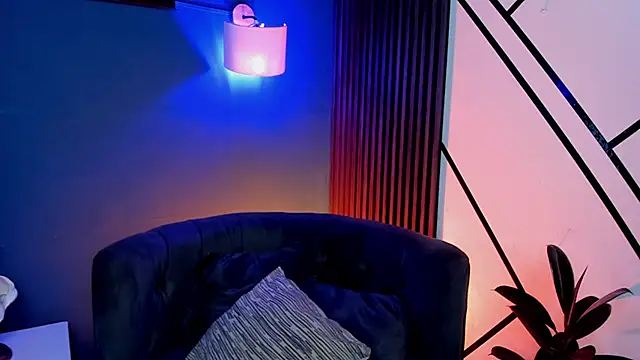 Christopher 77 online show from October 14, 2025, 3:40 am