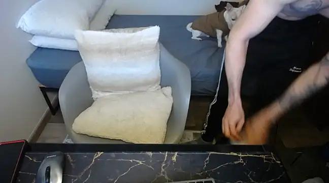 Snapshot of bossking017 chatting on January 14, 2025, 1:06 pm bossking017 online show from January 14, 2025, 1:06 pm