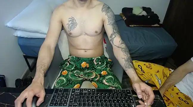 Snapshot of bossking017 chatting on January 26, 2025, 2:52 pm bossking017 online show from January 26, 2025, 2:52 pm