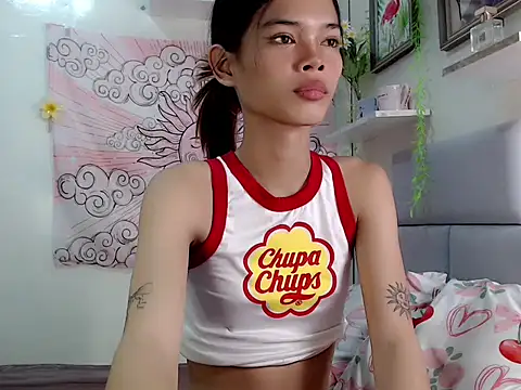 Snapshot of itsmekyrie chatting on October 17, 2025, 7:44 am itsmekyrie online show from October 17, 2025, 7:44 am