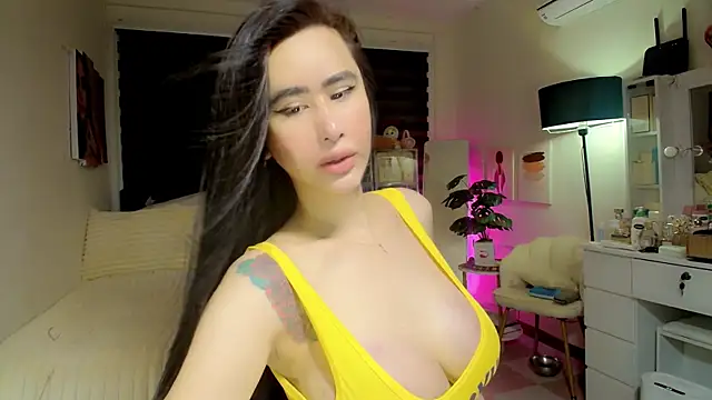 XhotcockcumXts online show from June 3, 2026, 5:32 am