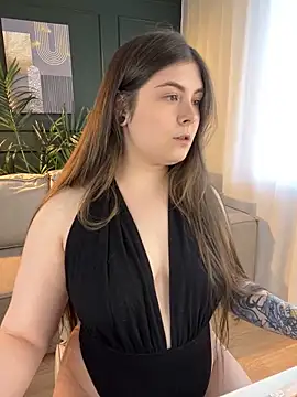 Snapshot of Lovely_Waifu chatting on May 23, 2026, 3:05 pm Lovely Waifu online show from May 23, 2026, 3:05 pm