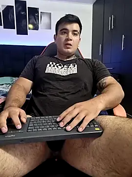 thiago  cp01 online show from September 10, 2025, 3:17 am